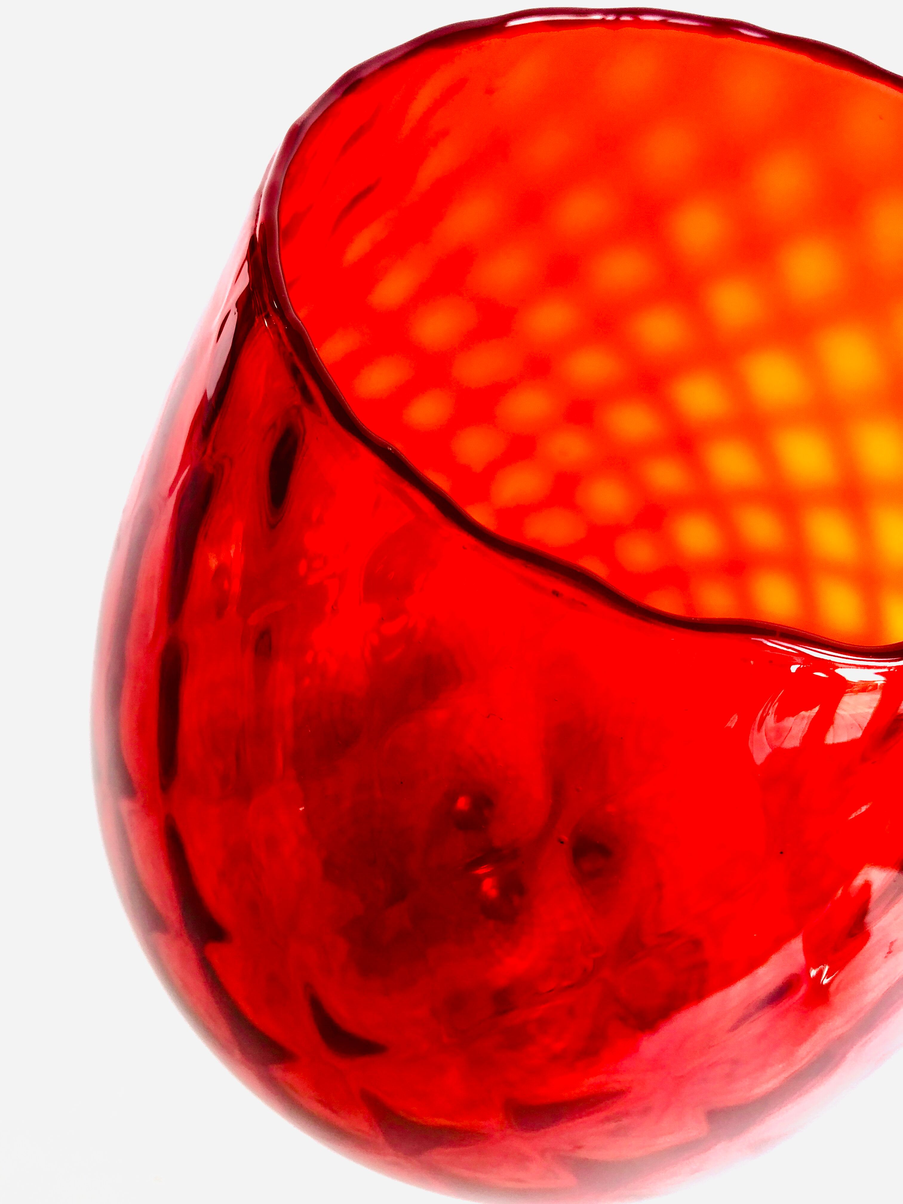 Red textured glass vase from the 60s-70s, Italy, Empoli