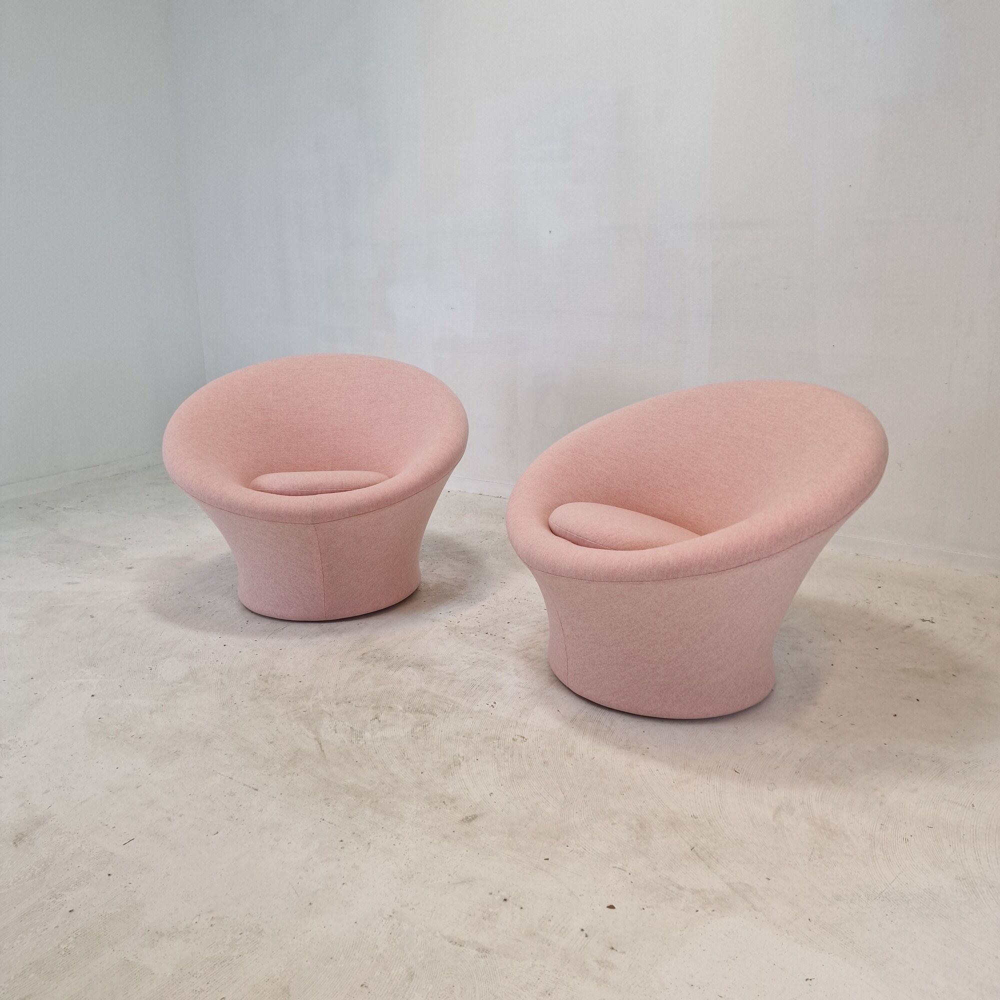 Mushroom Armchair by Pierre Paulin for Artifort, 1980's