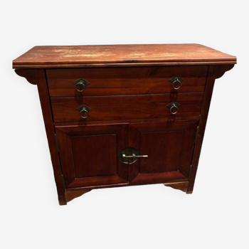 Small Chinese chest of drawers