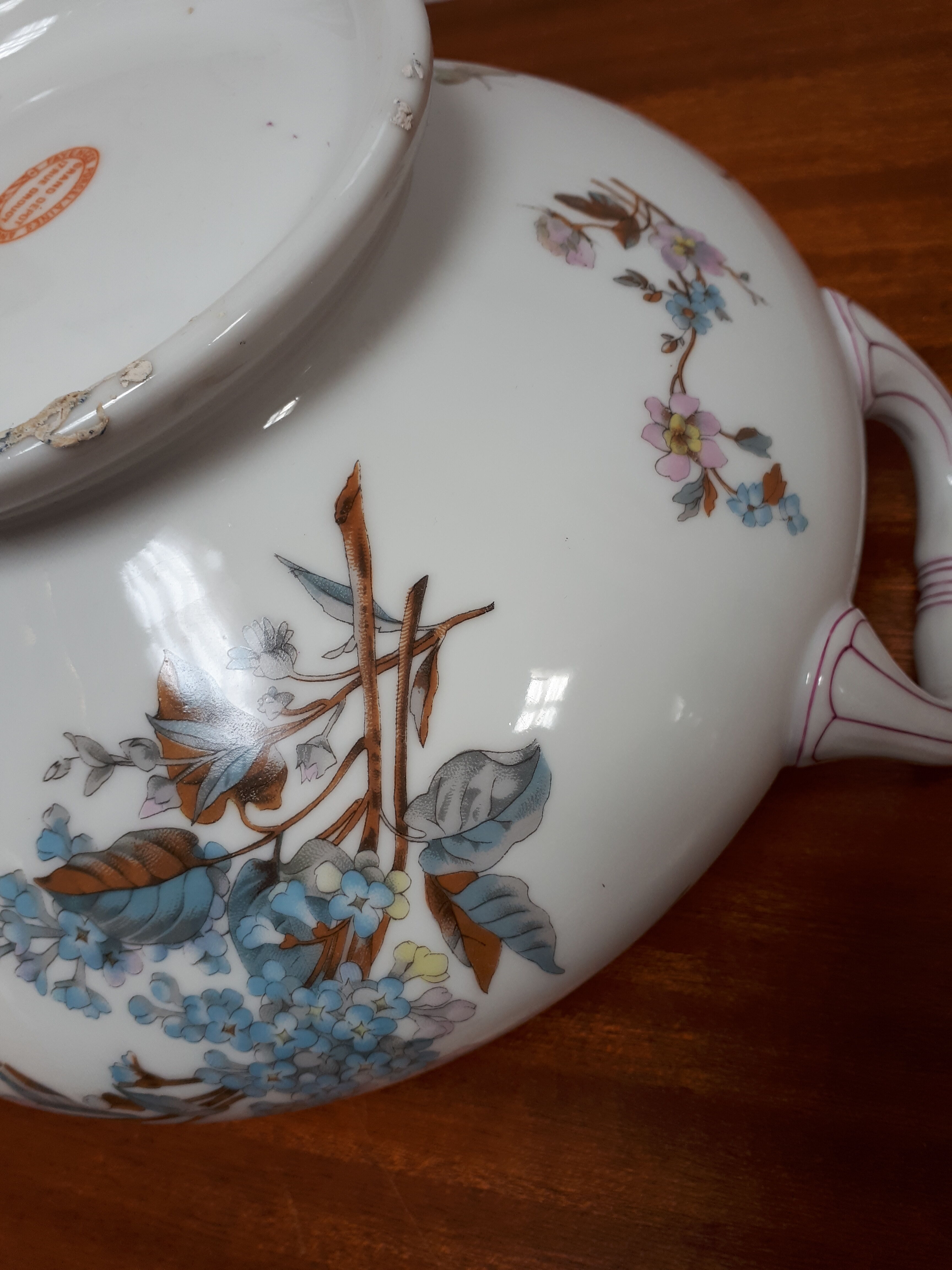 Vegetable soup tubeware XIX th flowers Grand Dépot Drouot