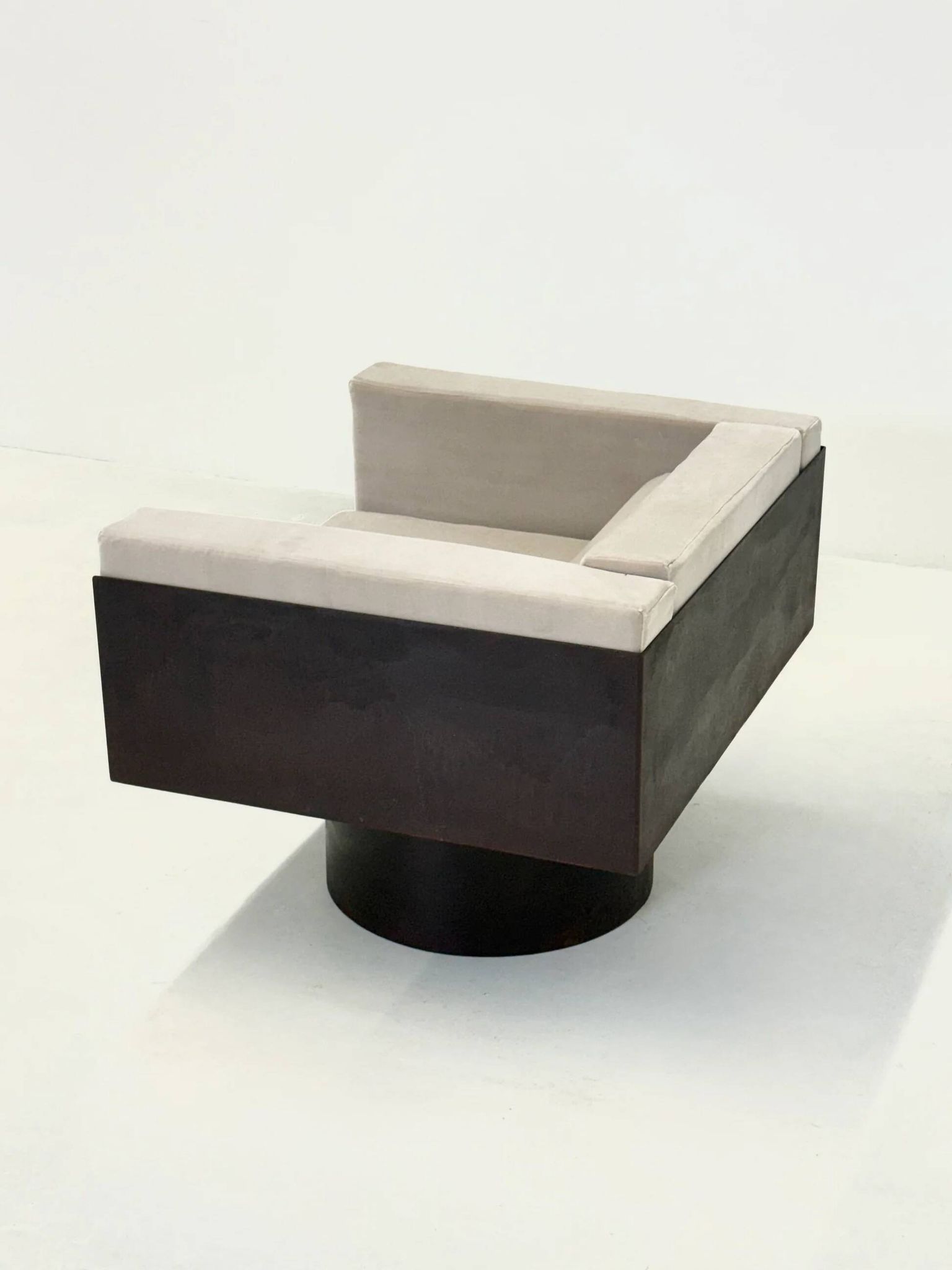 Ensemble de 2 chaises longues sculpturales en métal italien