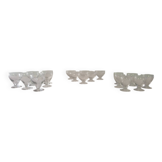 Service de verres en cristal gravé