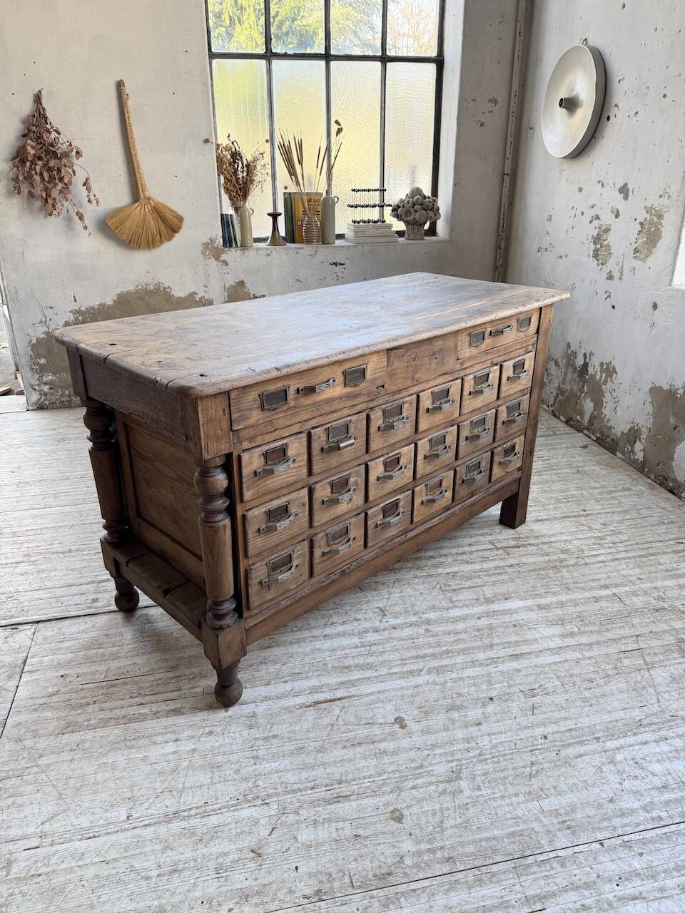 Comptoir, îlot central, meuble de métier multi-tiroirs