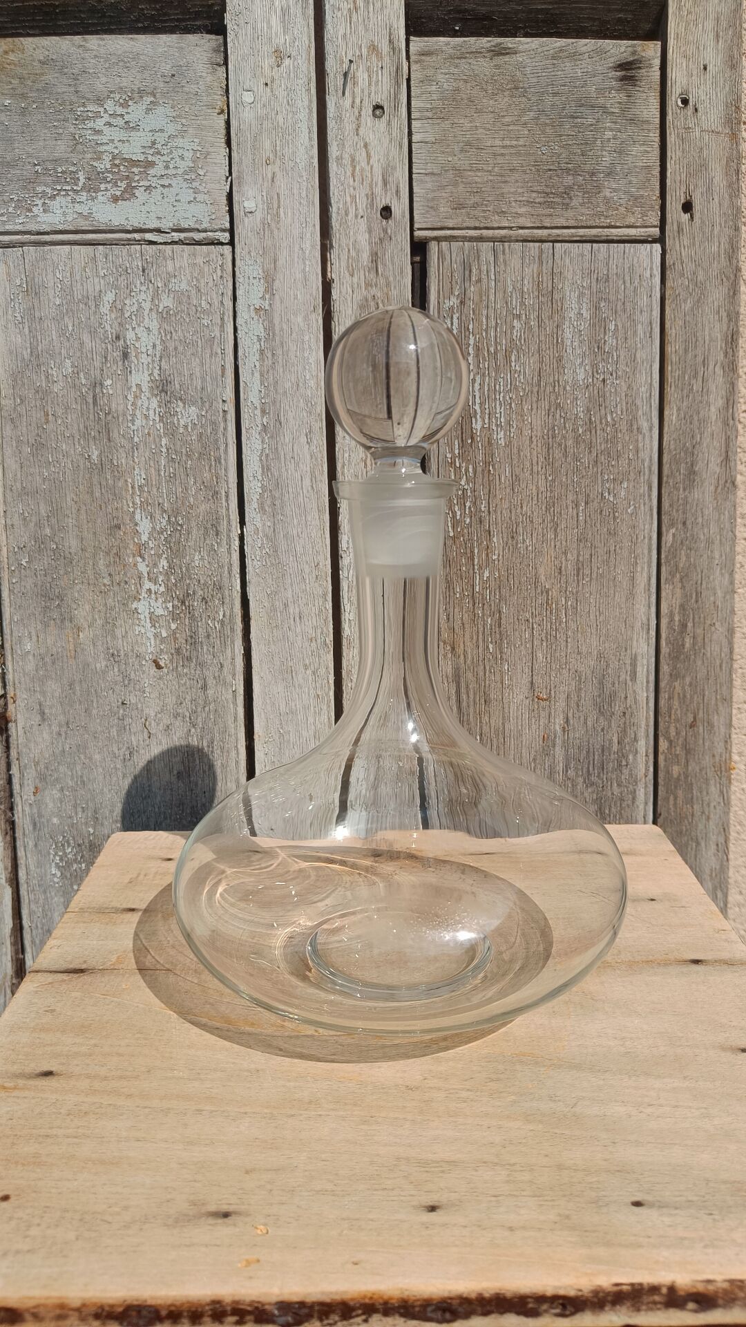 Glass decanter