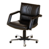 "Figura" leather armchair by Mario Bellini for Vitra