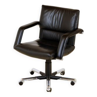 Fauteuil cuir "Figura" de Mario bellini pour Vitra