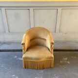 Toad armchair
