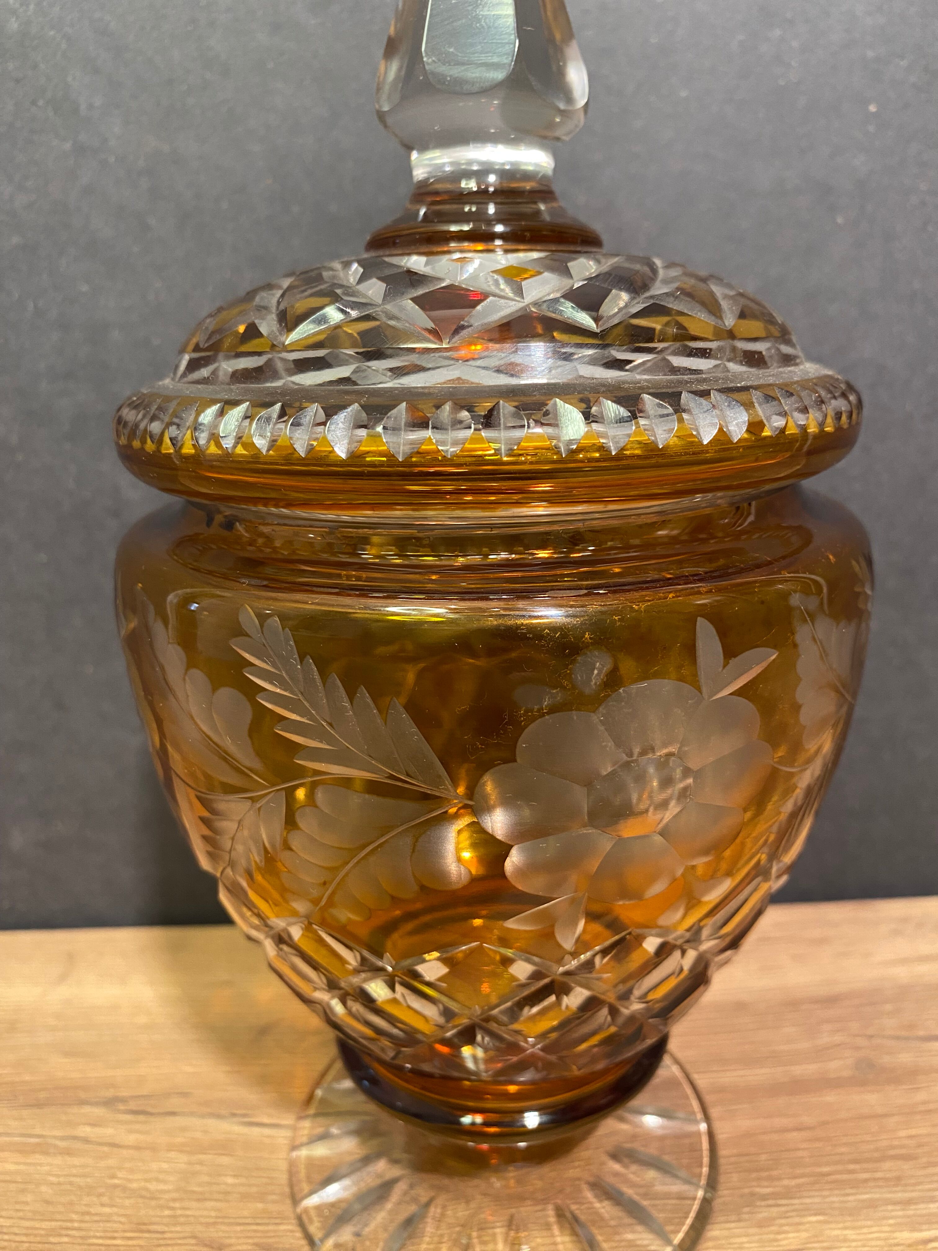 Very beautiful covered pot, crystal urn with cut and tinted decoration, bohemian twentieth