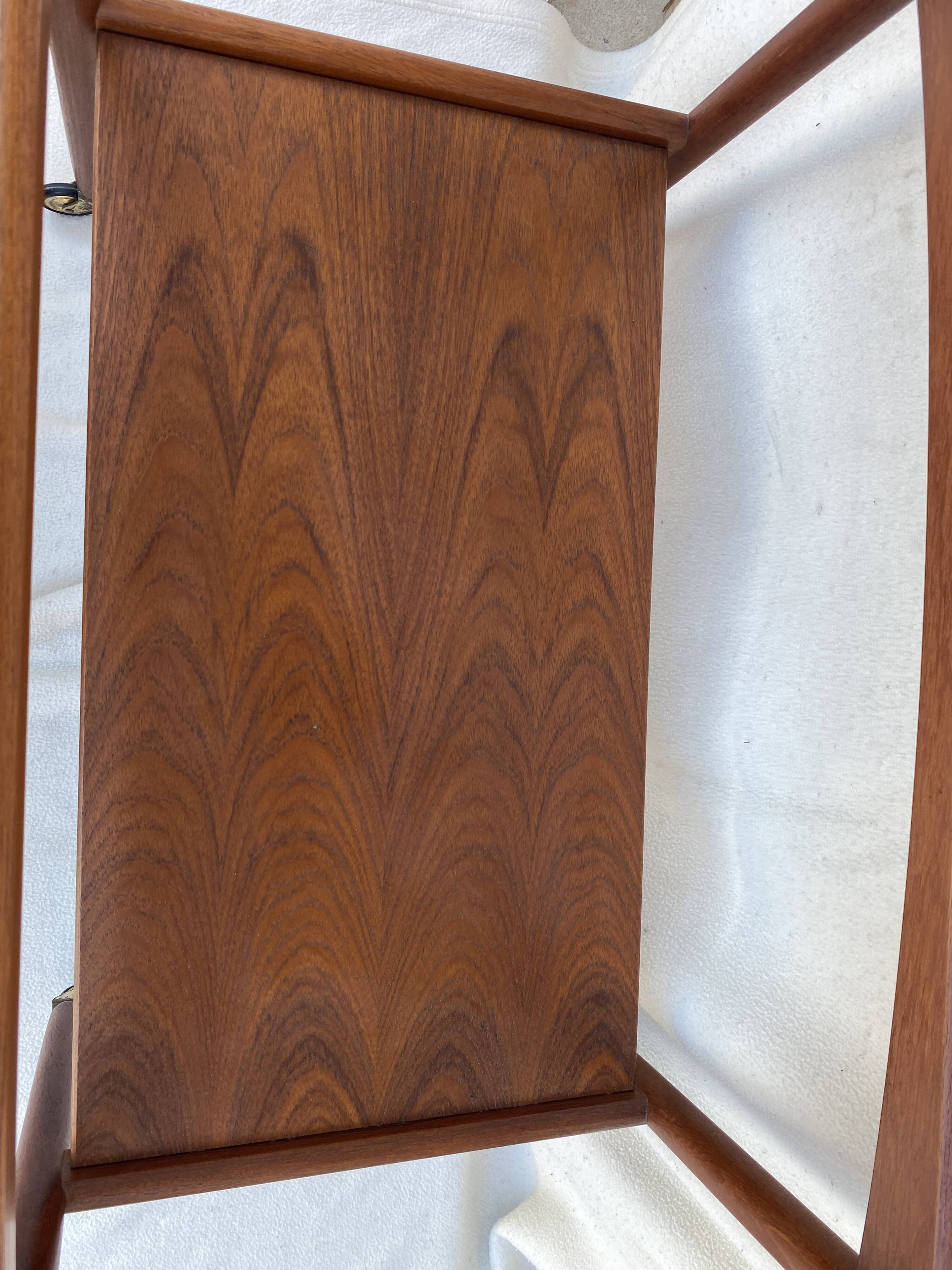 Scandinavian service trolley