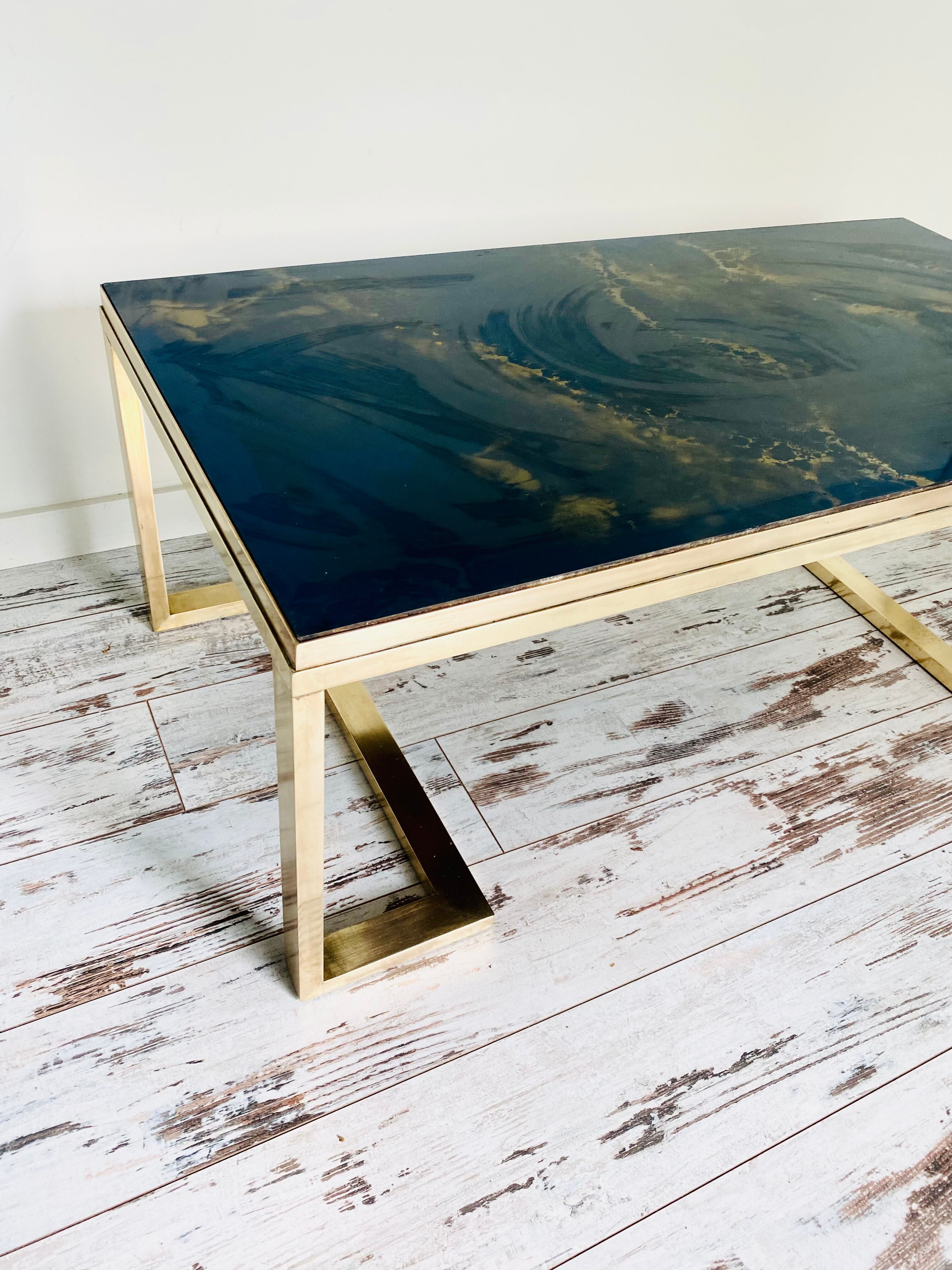 COFFEE TABLE WITH GILDED BASE WITH REVERSIBLE TOP circa 70