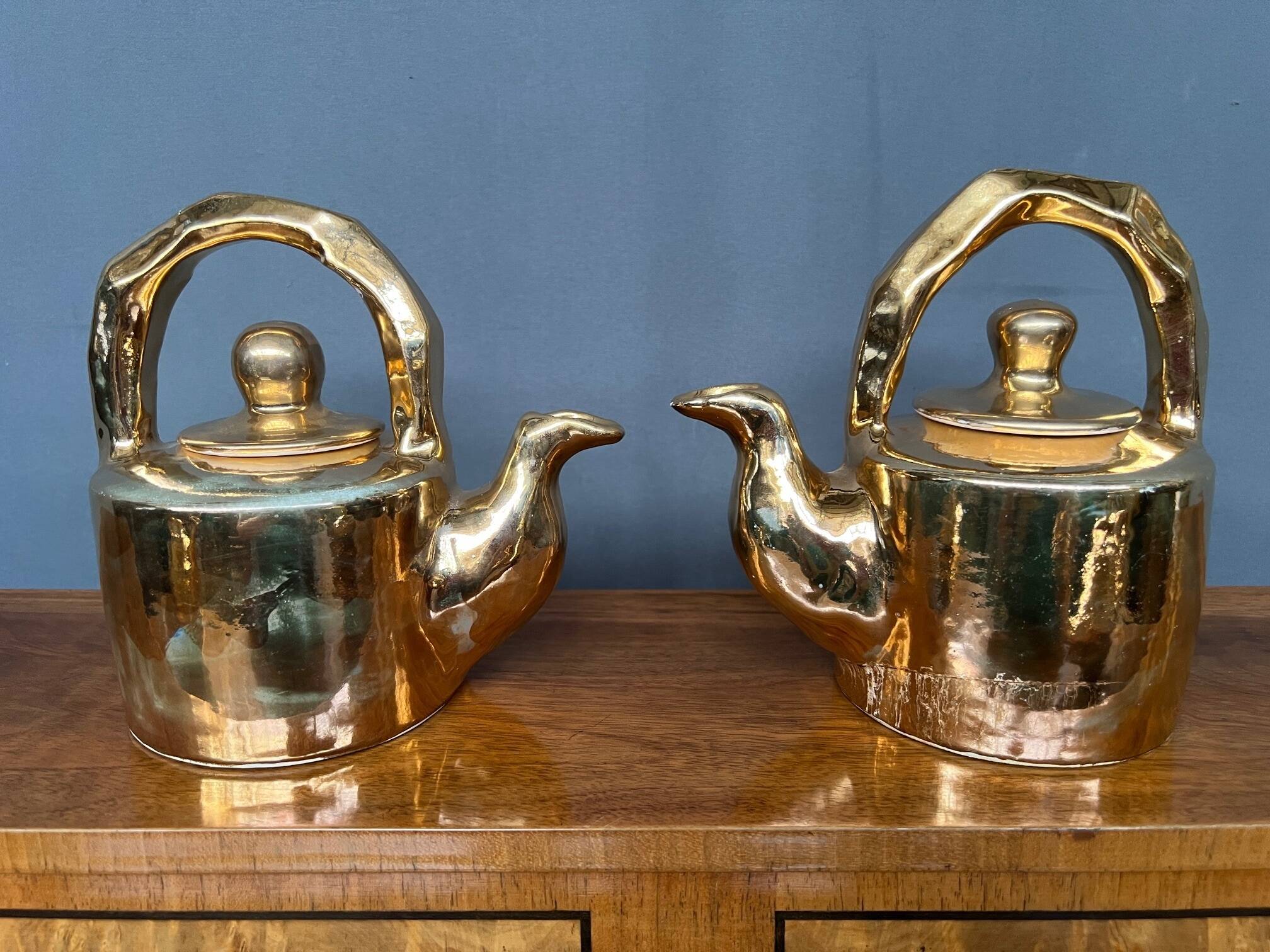 Golden ceramic teapot, model "Charlotte" by Kühn Keramik.