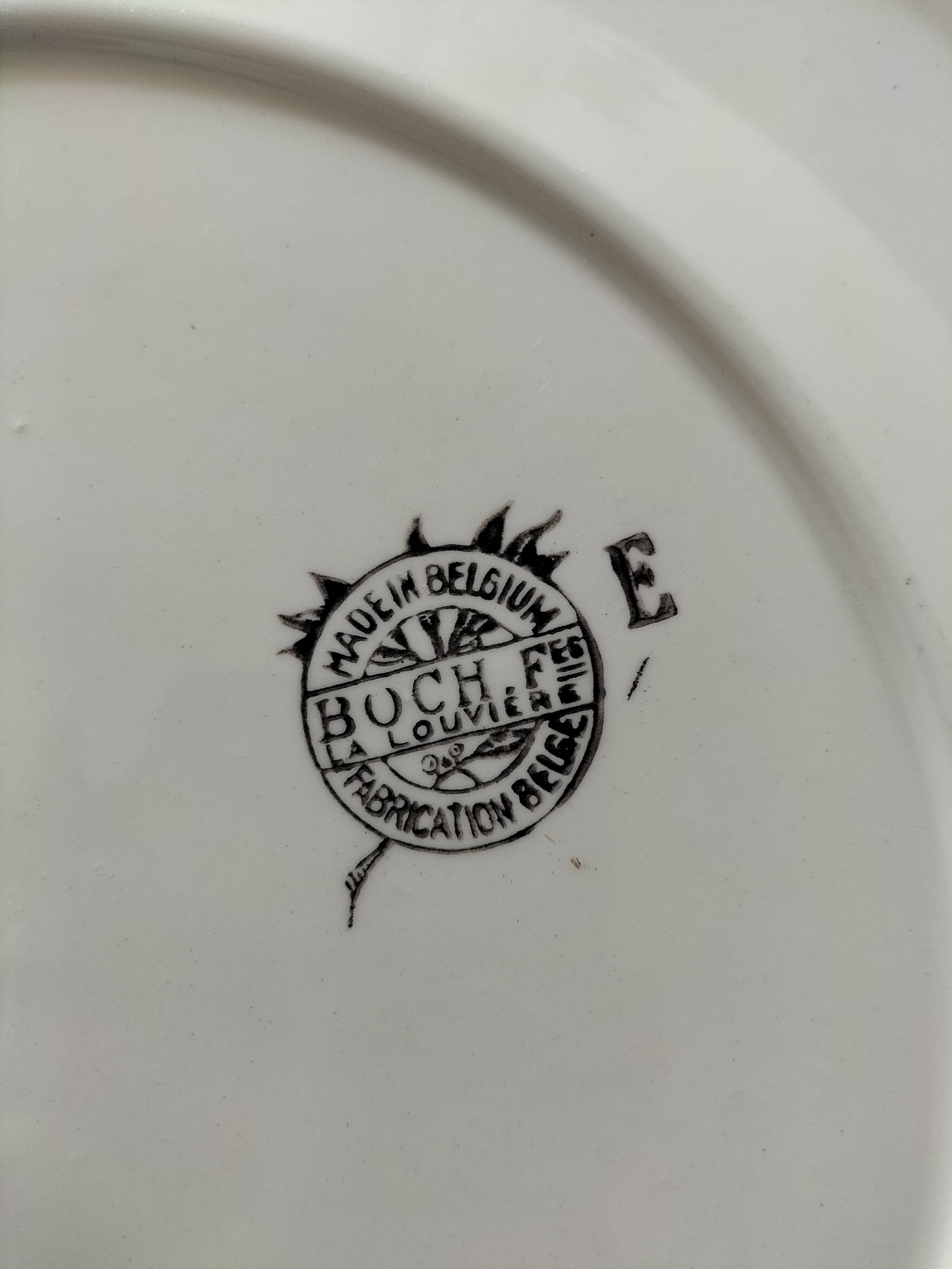 Small Boch La Louvière Art Deco dish