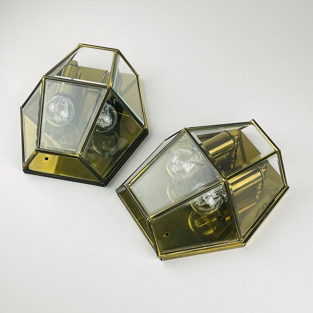 Hexagonal wall sconces in gilded brass and crystal, 1970s, set of 2.