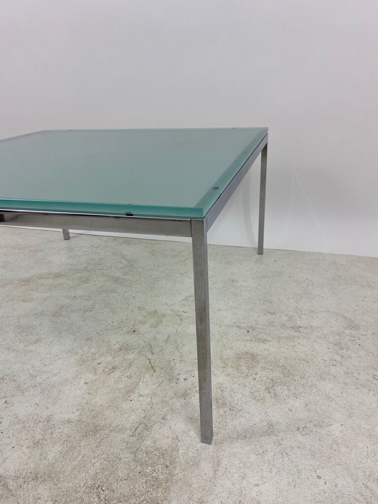 Table by Florence Knoll