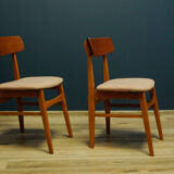 Set of 2 vintage chairs