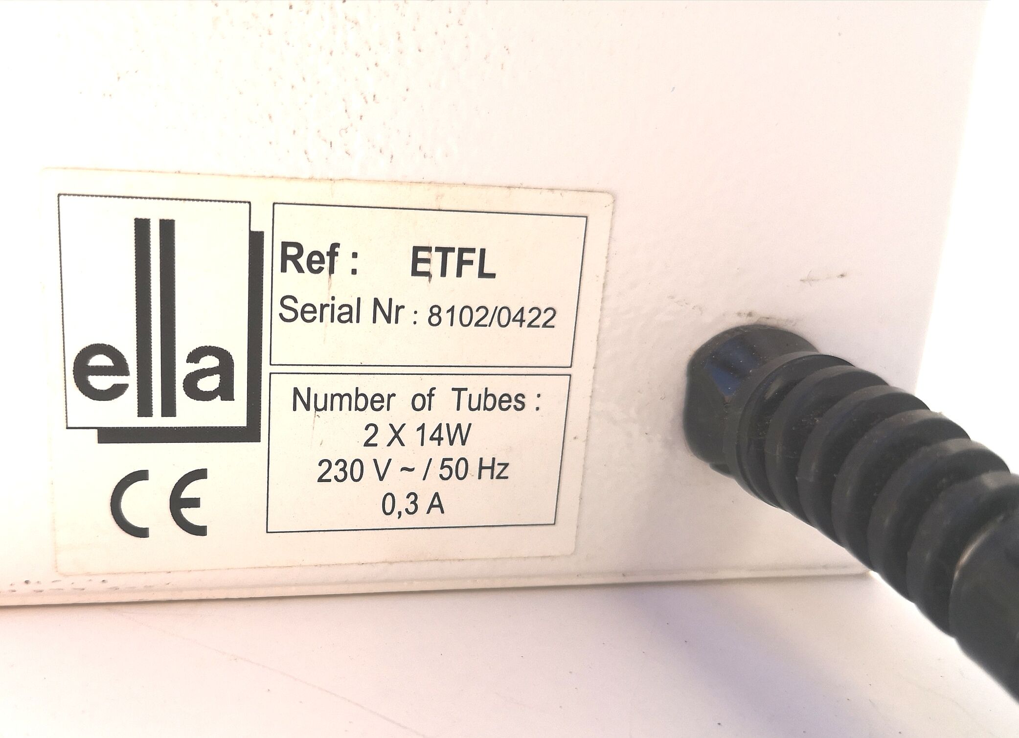 Bright optometric scale