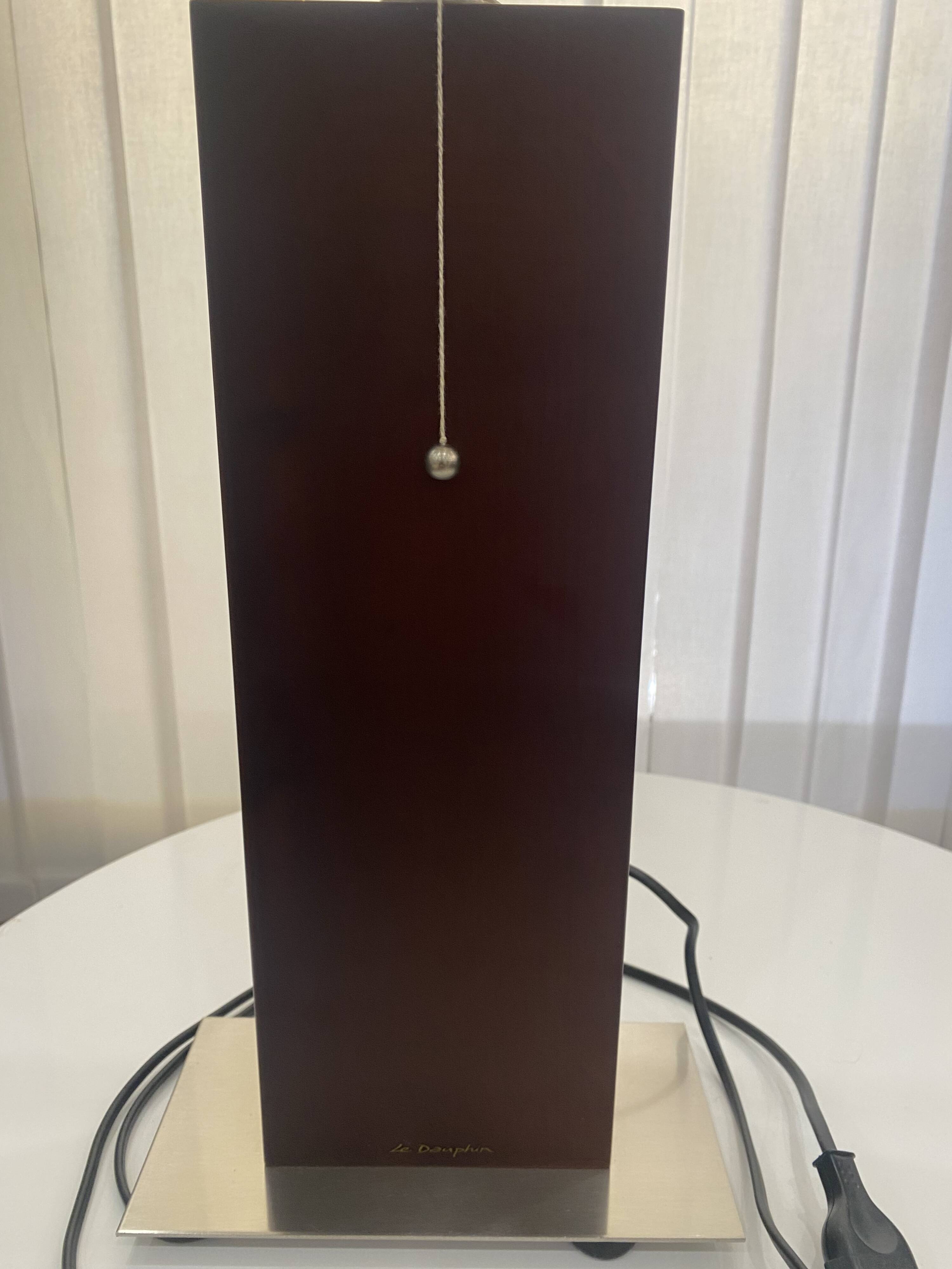 Lampe  signée le dauphin