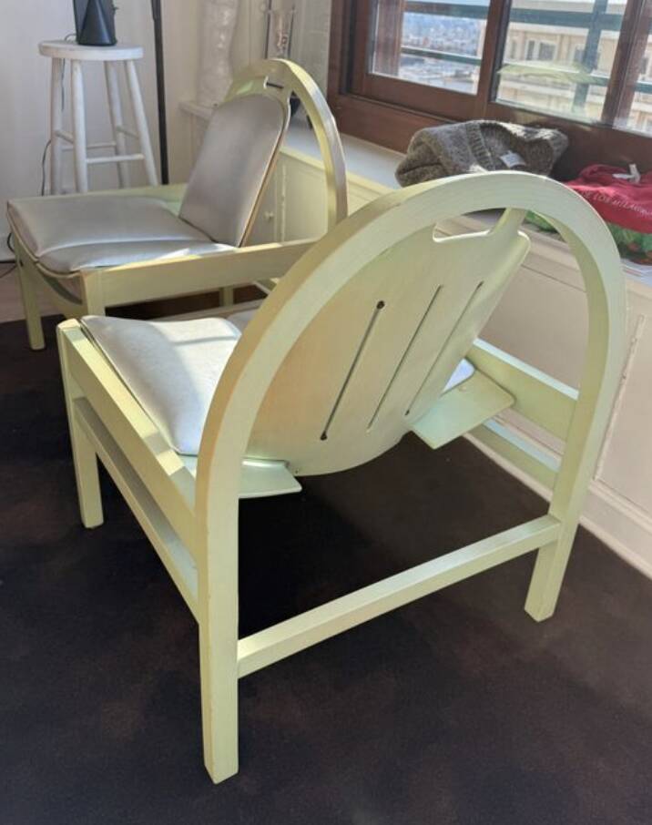 Pair of Argos armchairs by Baumann in green and silver leather.