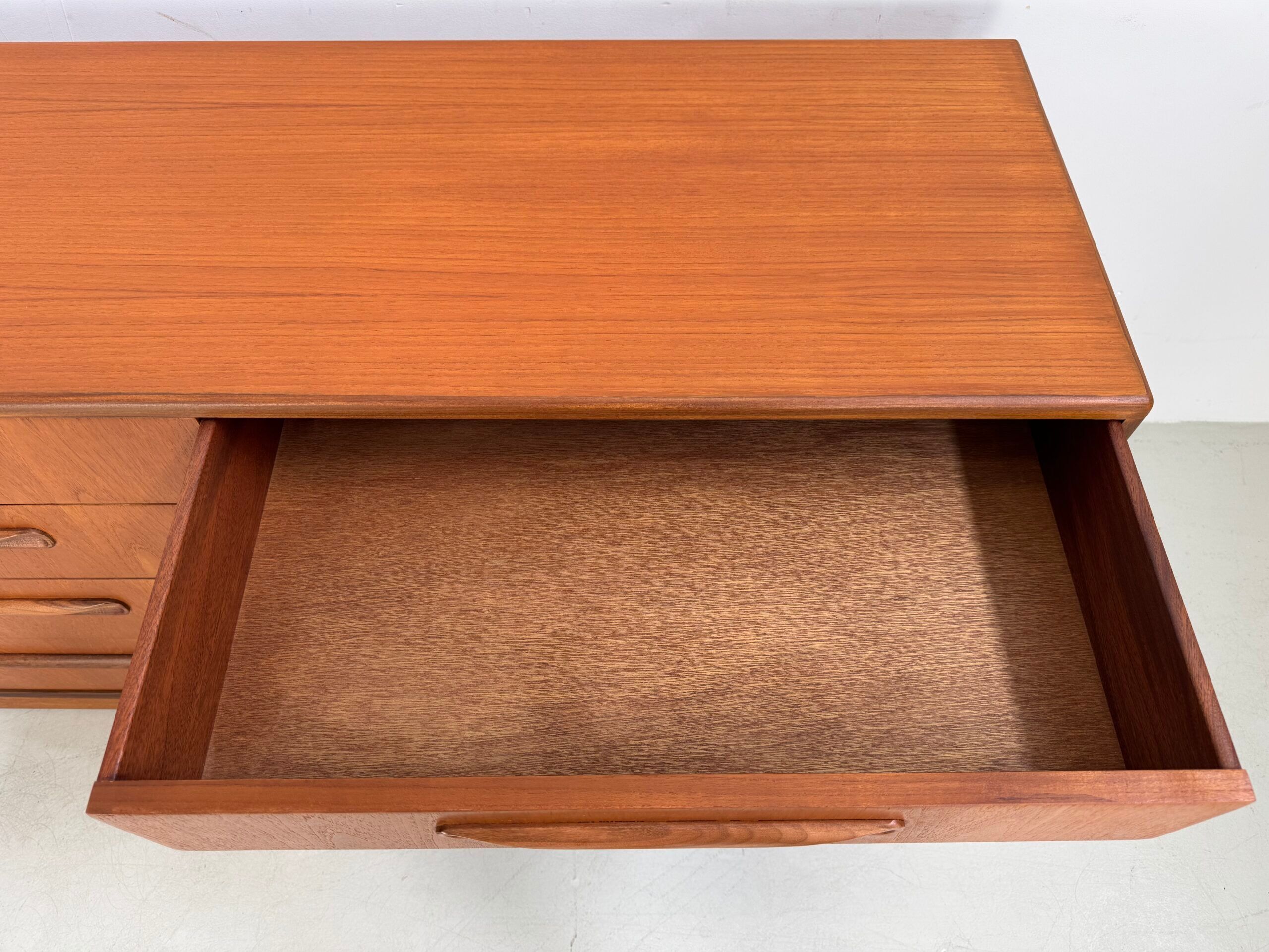 Vintage G-Plan chest of drawers.
