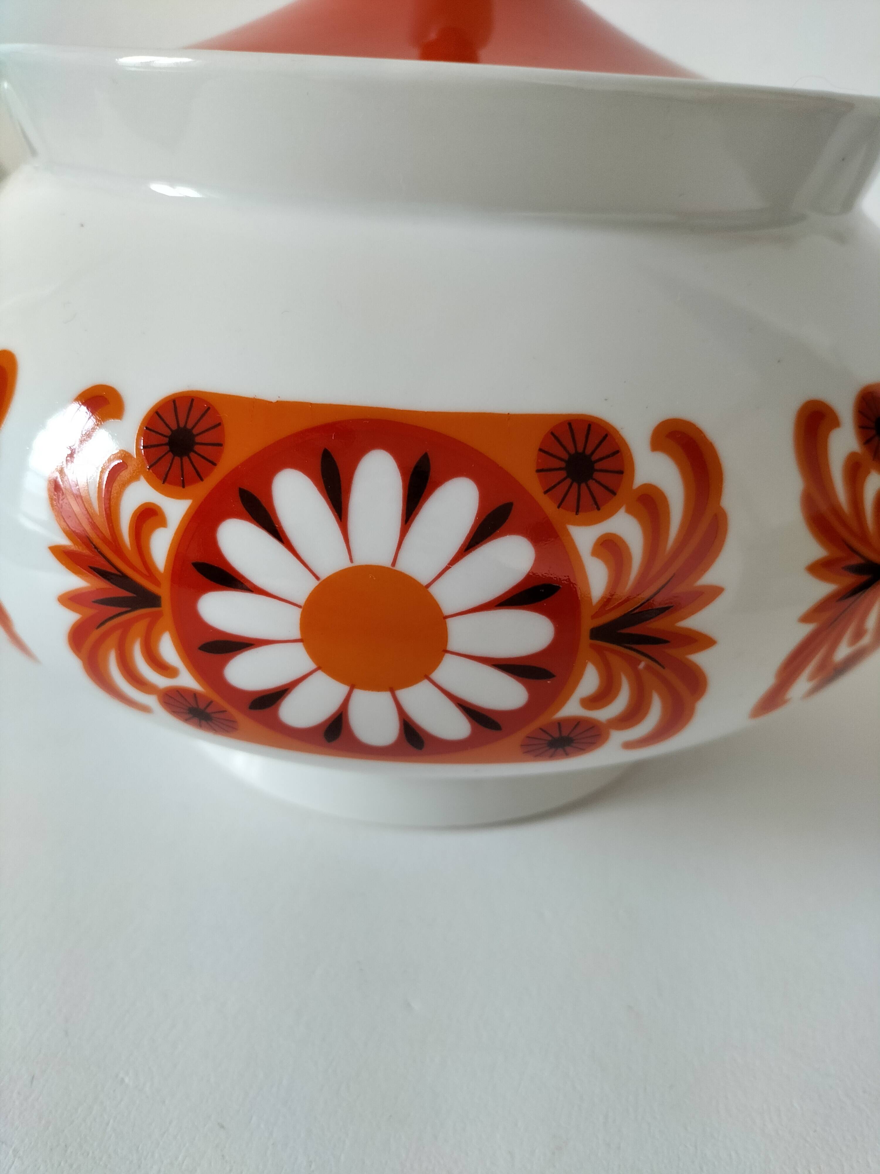 Bavarian porcelain soup tureen Schuman Arzberg