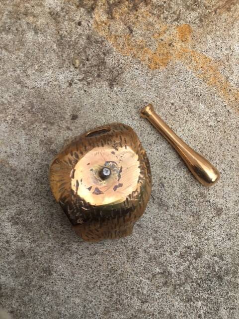 Cendrier bois et bronze vintage, cendrier sur pied, cendrier bronze doré