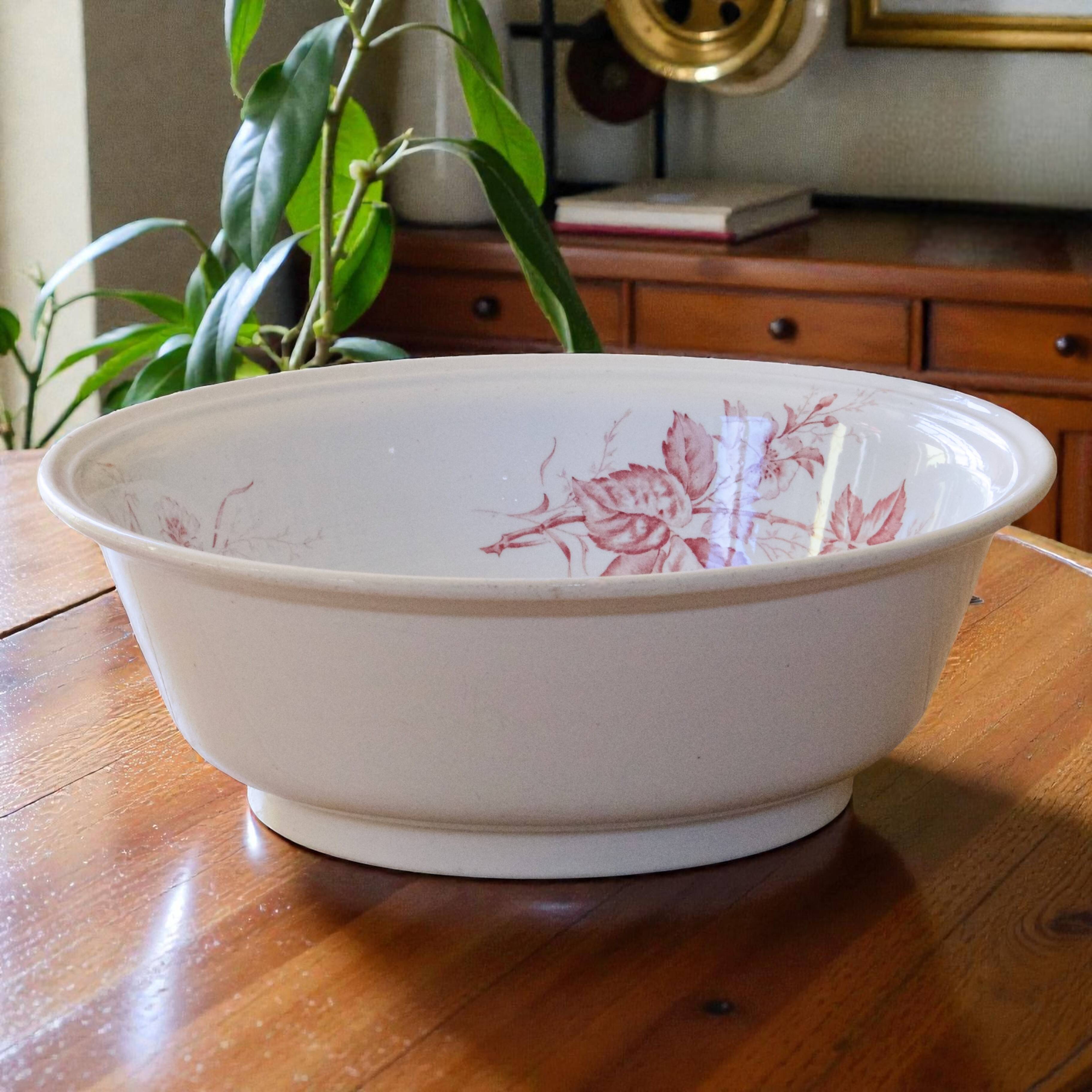 Large salad bowl, 19th century, ironstone, Imperial Bonn.