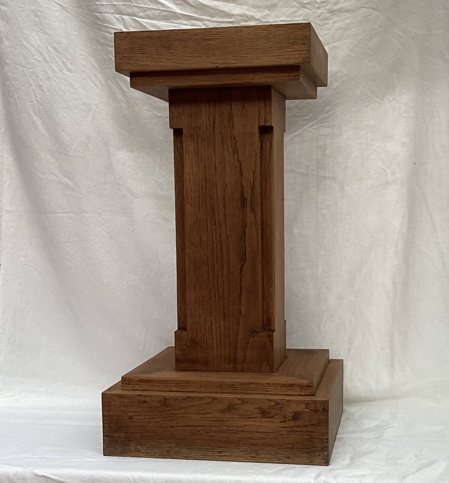 Oak wood column dimensions: height -70cm - width -38cm-