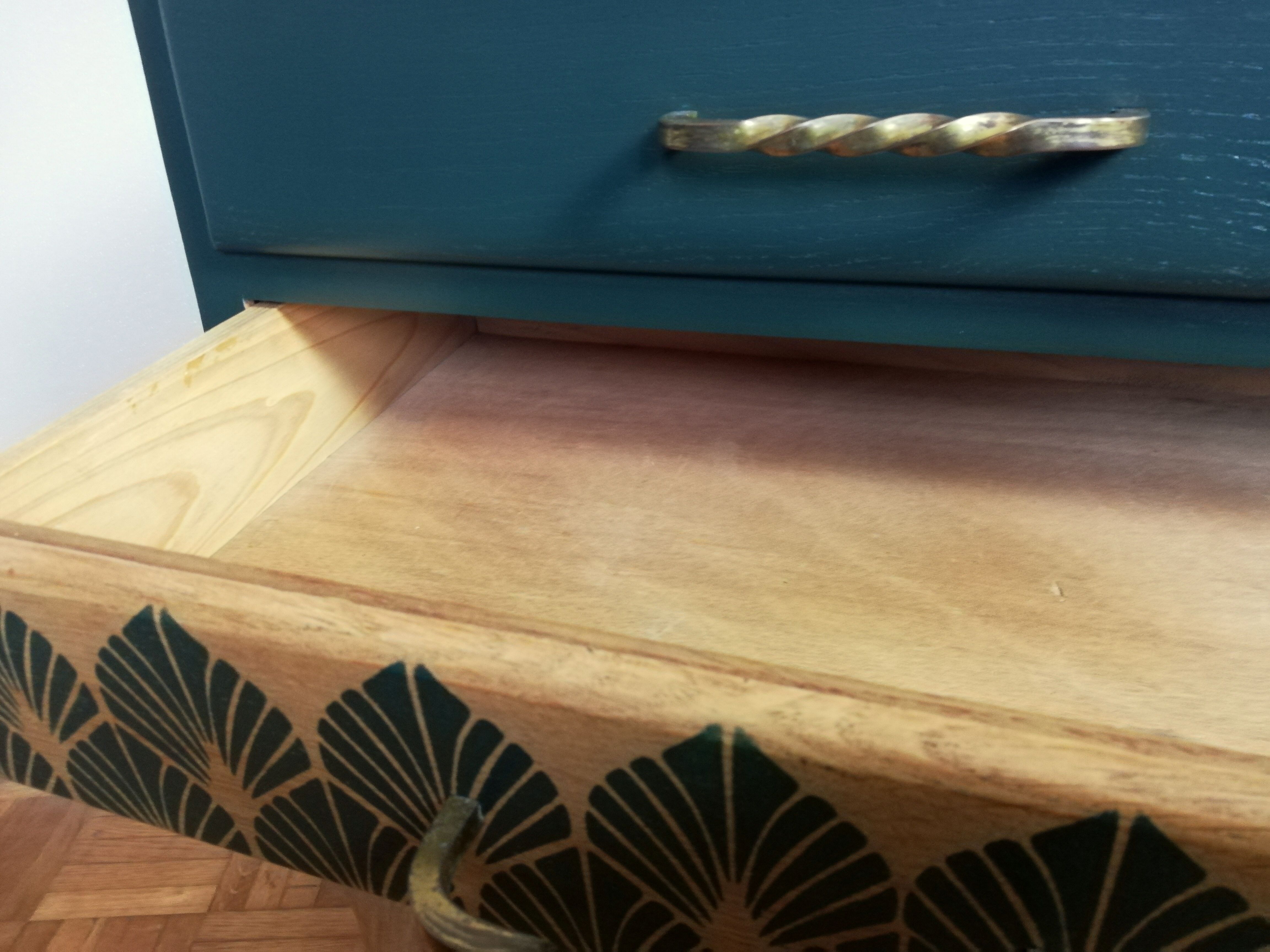 Art Deco worker revisited