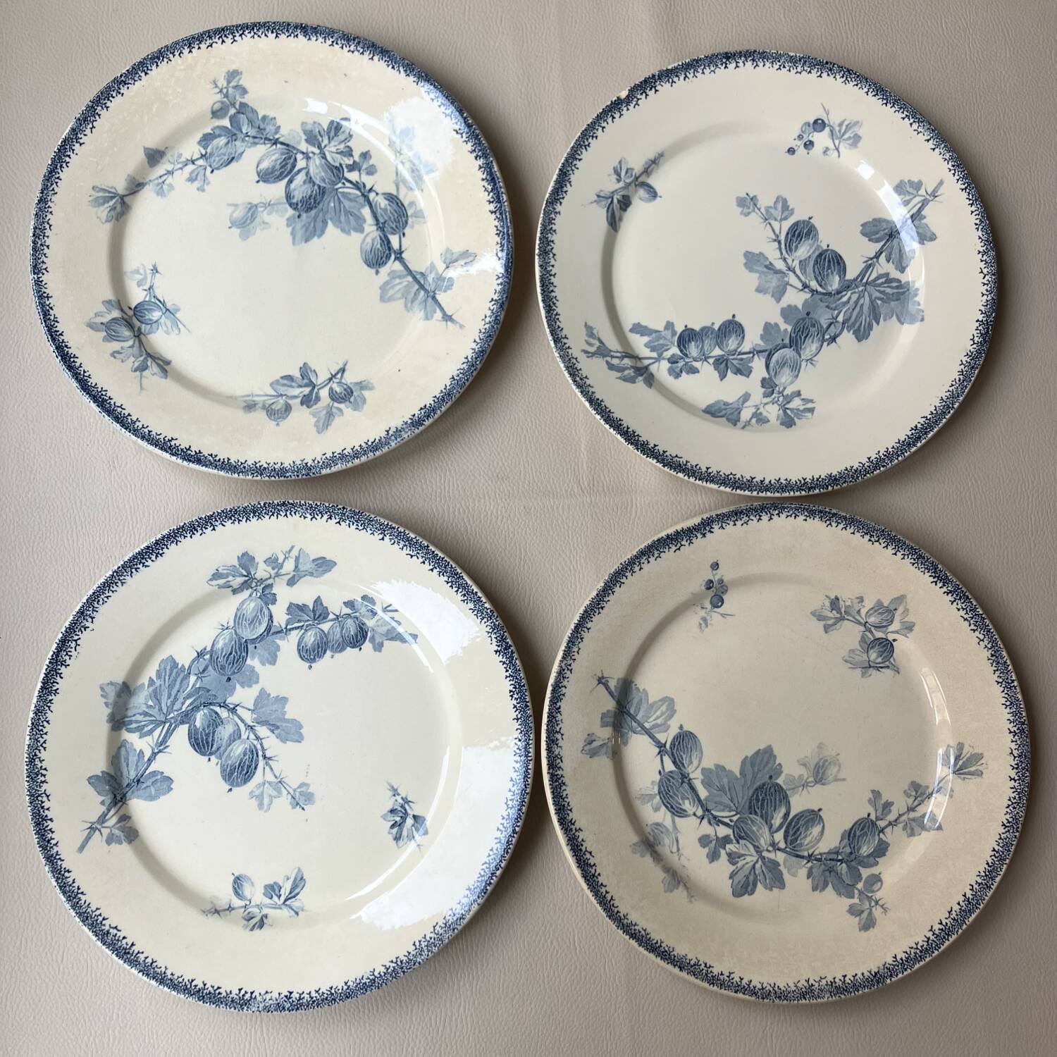 Lot de 4 assiettes plates Groseilles de Sarreguemines