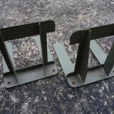 Pair of folded and riveted metal bookend, vintage 60s