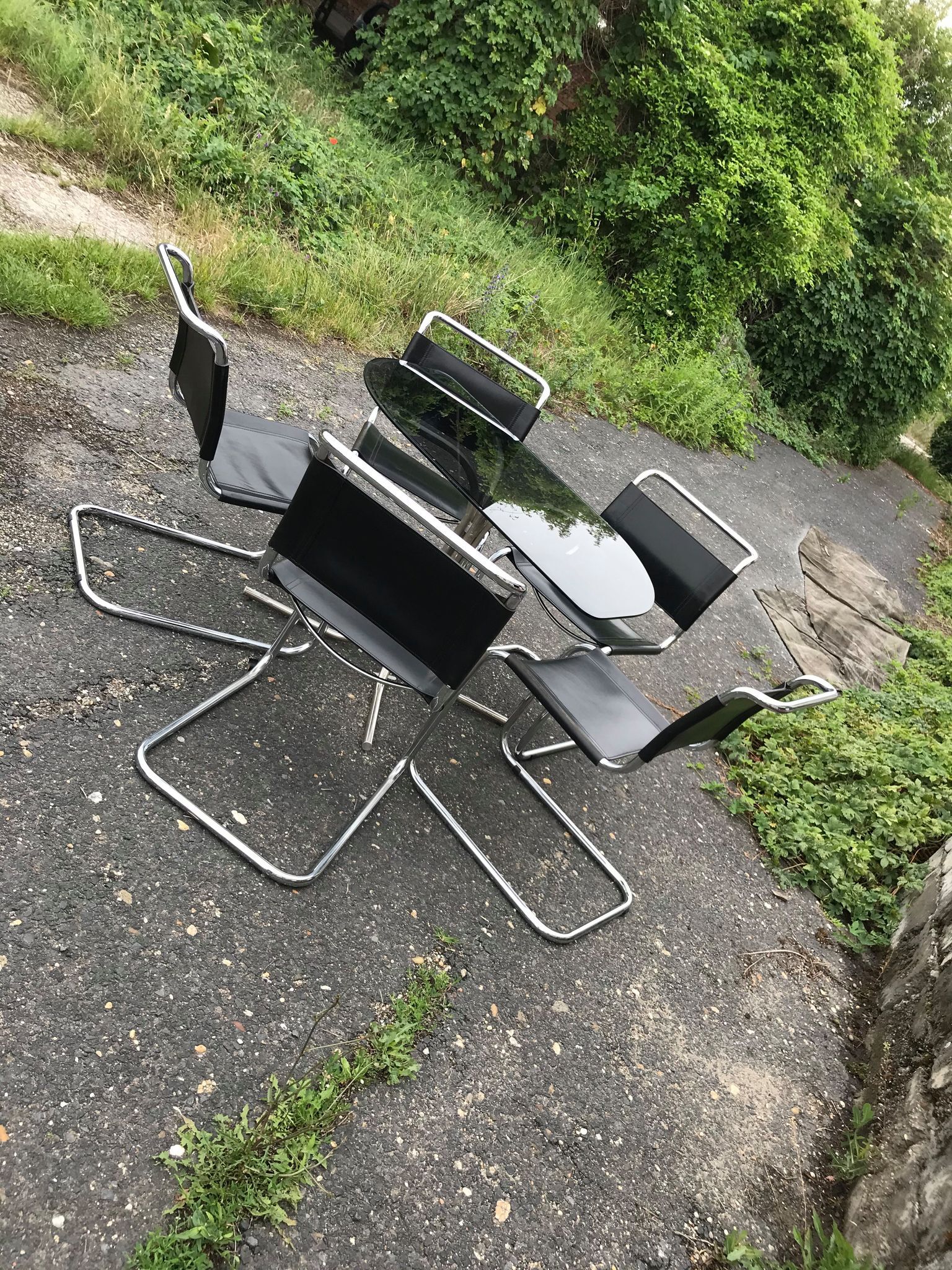 Table et chaises style bauhaus italien chrome & fumé années 1960