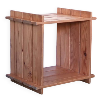 Table d'appoint ou chevet en pin maison regain, années 70