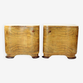 Art Deco Bedside Tables In Walnut Veneer, Czechoslovakia 1940s, Set Of 2