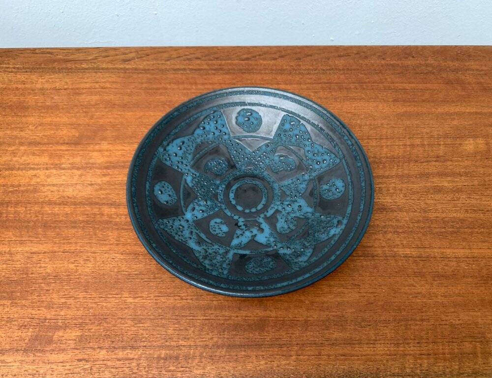 German ceramic bowl from the mid-century by Carstens Tönnieshof, 1960s.