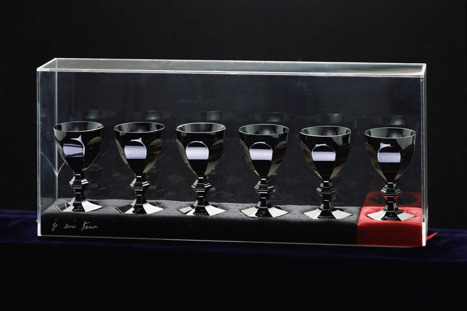 BOX OF 6 HARCOURT BLACK CRYSTAL GLASSES BY BACCARAT FROM STARK