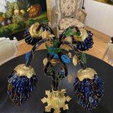 Table lamp with four light arms, grape cluster-shaped globes