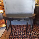 Black console