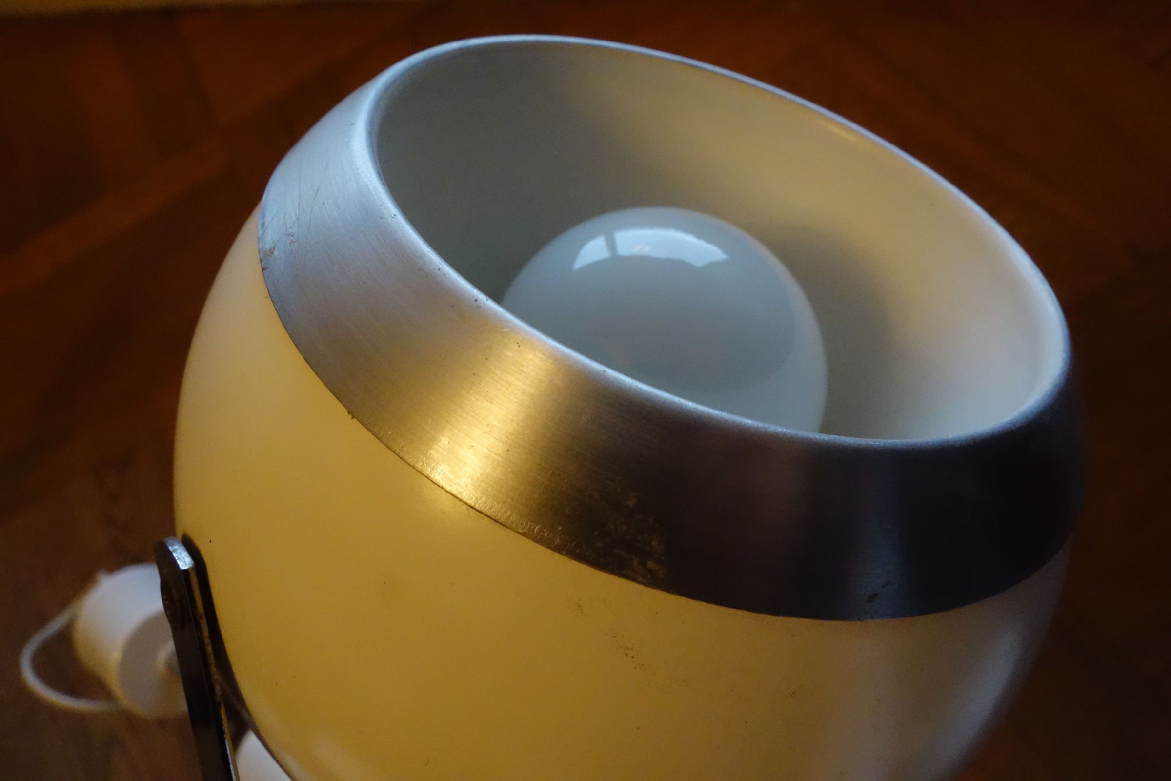 Hanging Aluminor Eyeball 1970 3 balls white