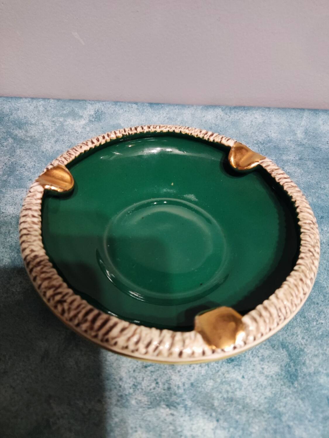 Cendrier, vide-poches en céramique signé Brisdoux