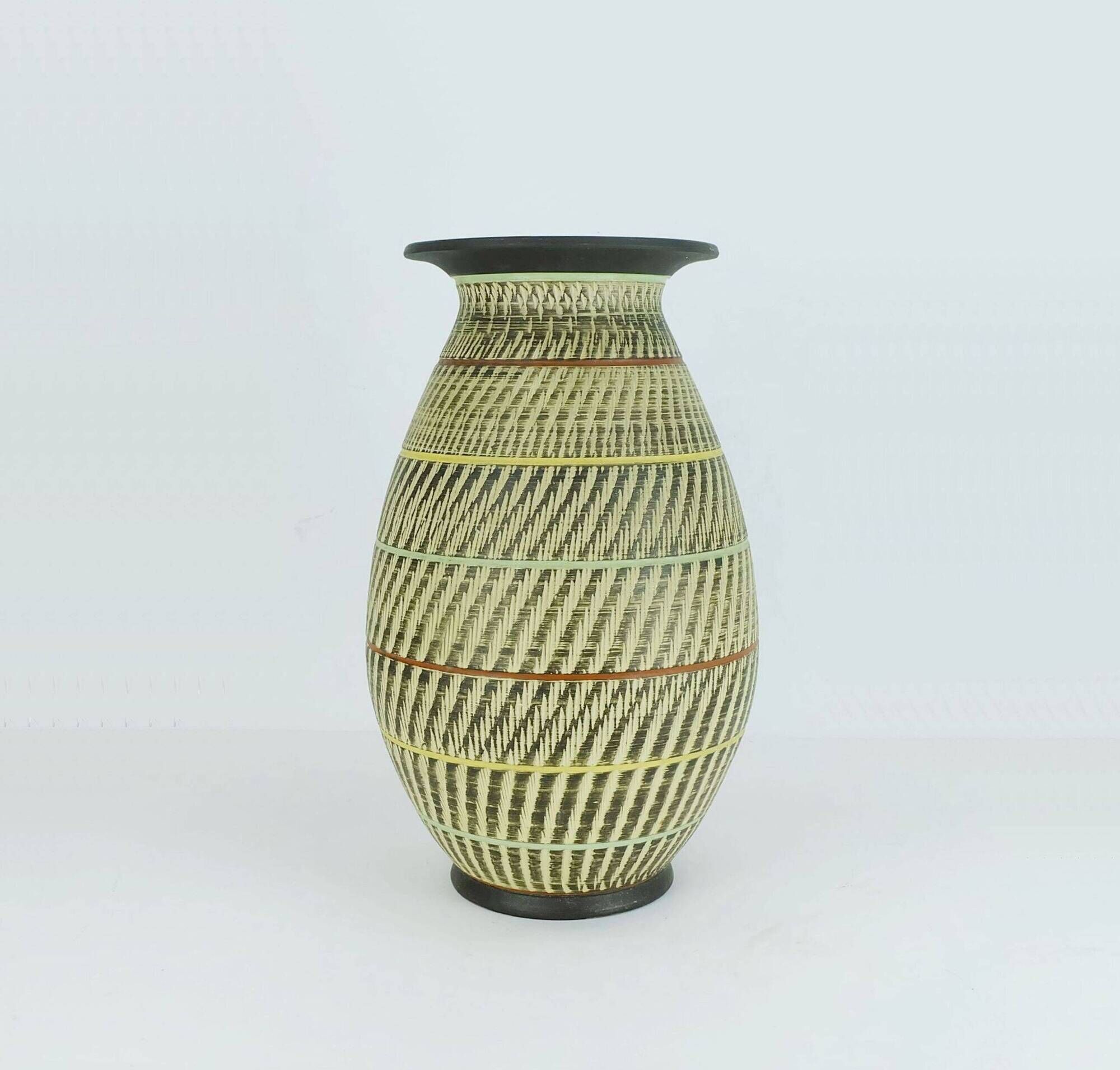 duemler & breiden 1950's mid century VASE floorvase model 32/35 sgraffito