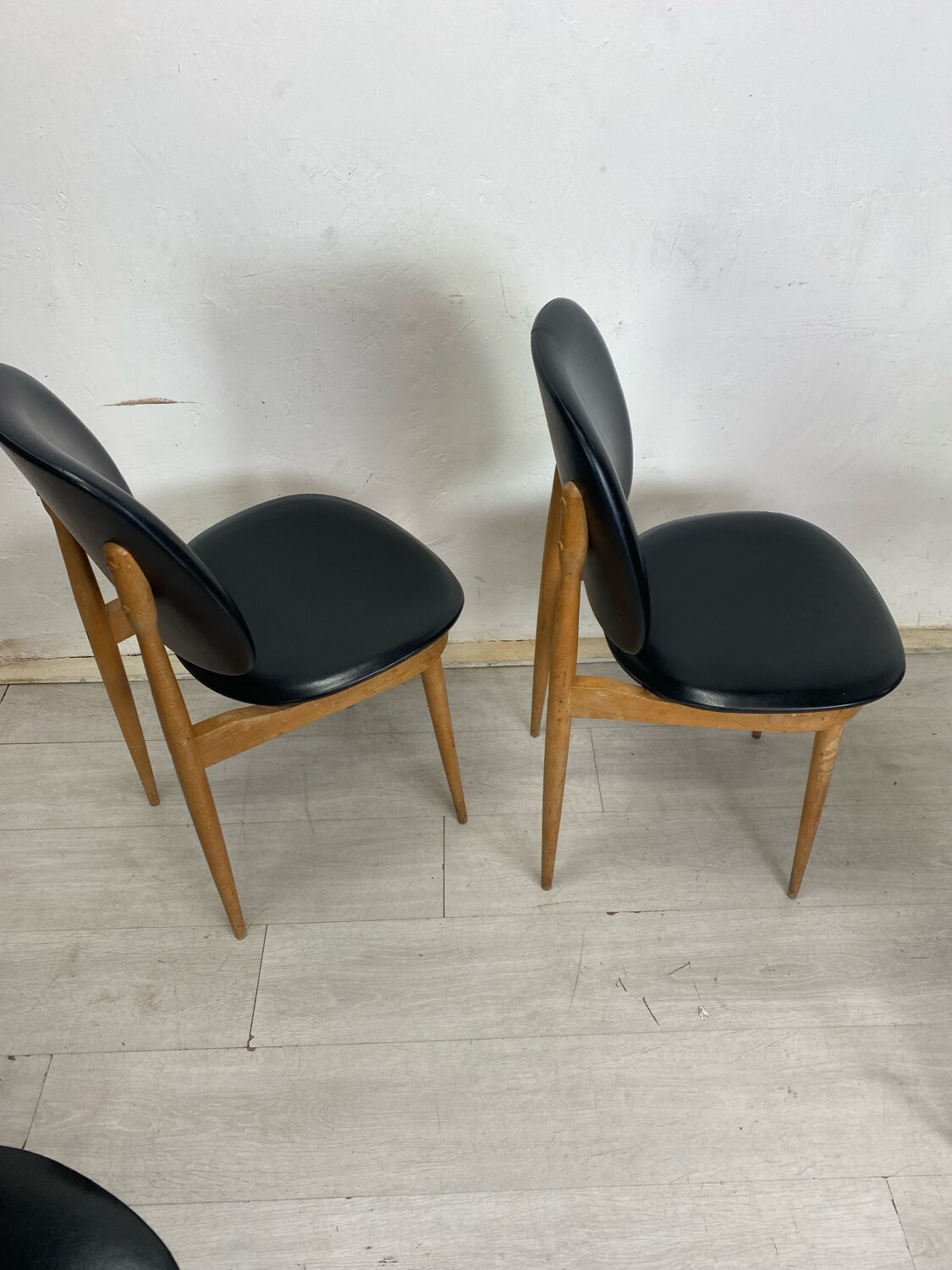 Guariche chairs