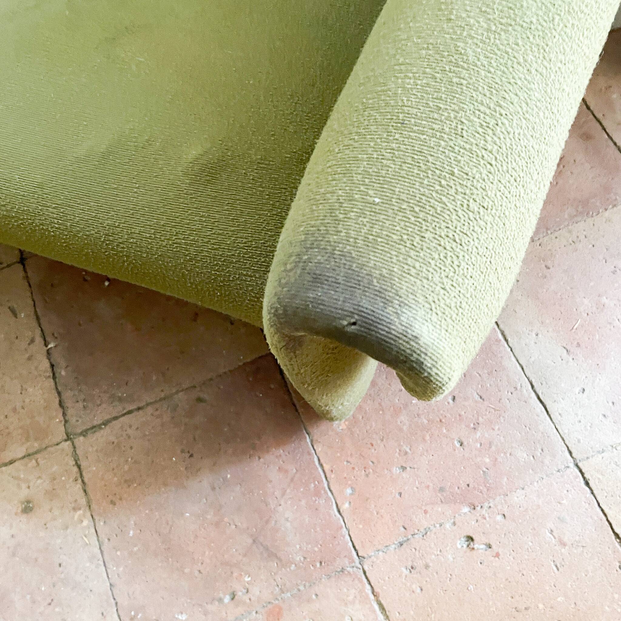 Set of a sofa and 2 armchairs