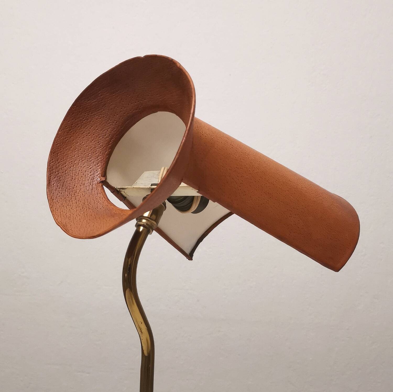 Lampe design diabolo cuir, 1950