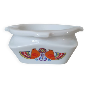 Ceramic ashtray with bird design