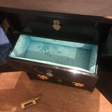 Jewelry box in black lasca