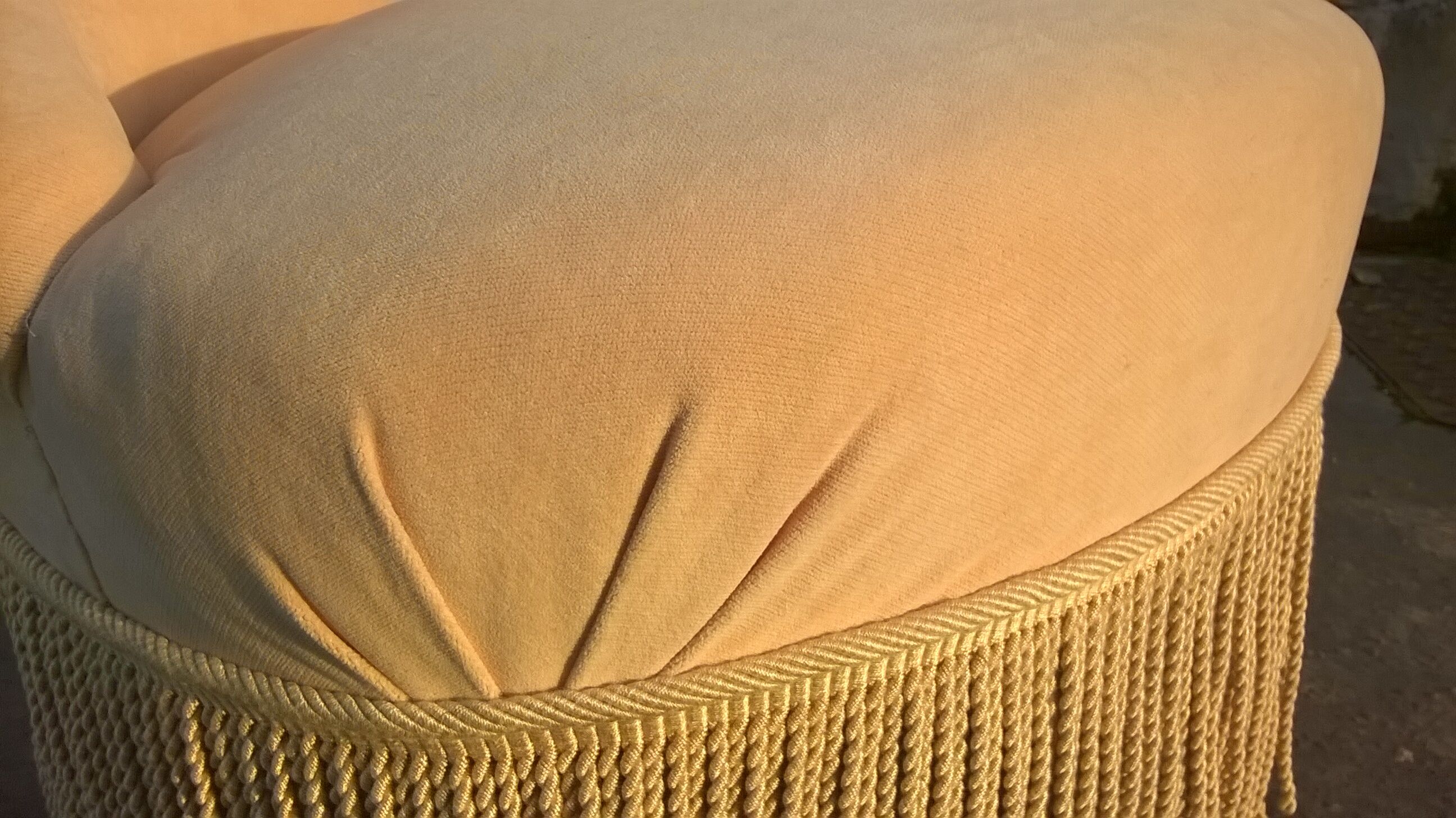 Sofa lounge and toad chairs