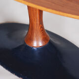 Table ovale tchèque en palissandre du milieu du siècle avec base en fonte, années 1950