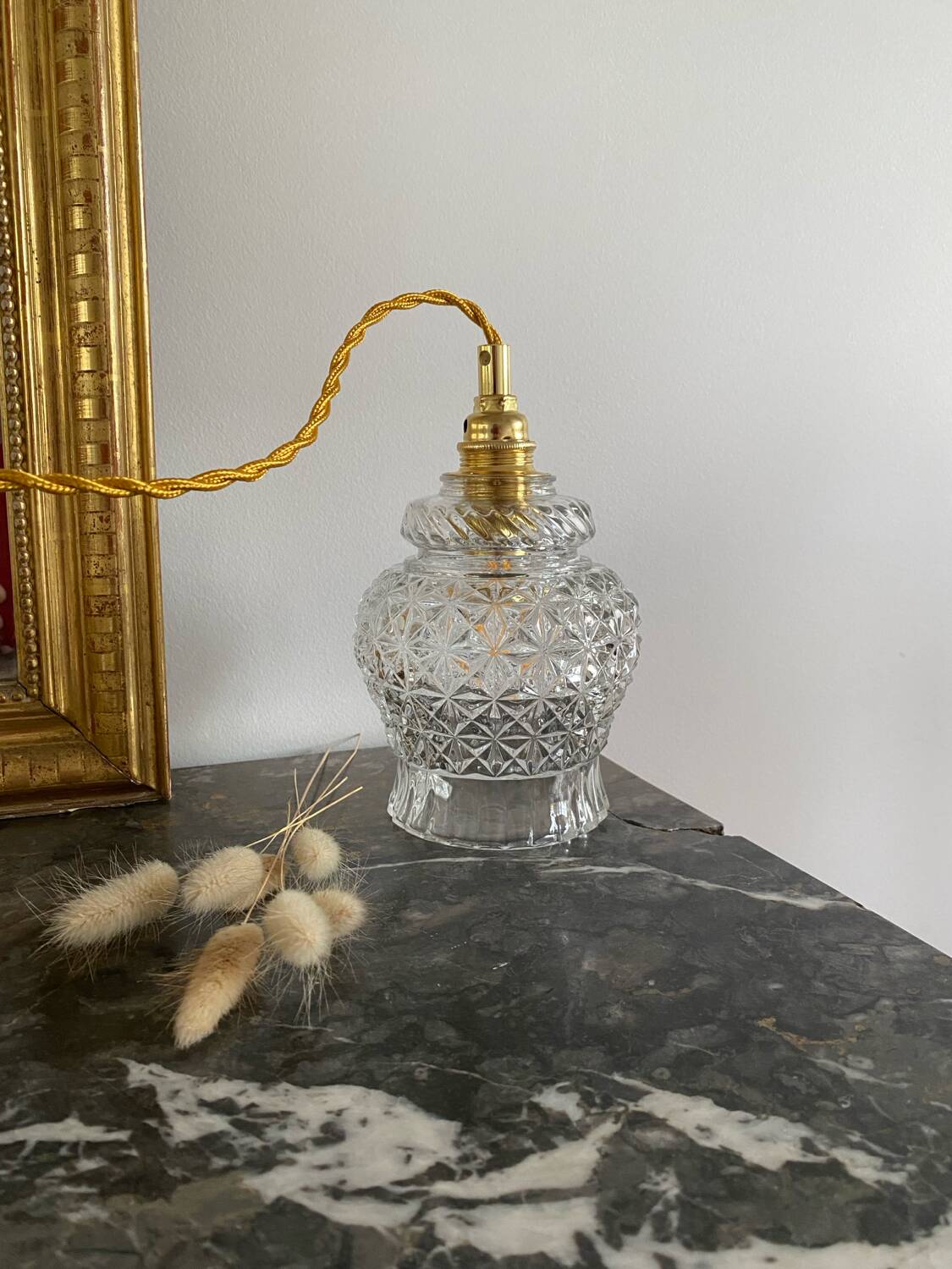 Vintage portable lamp