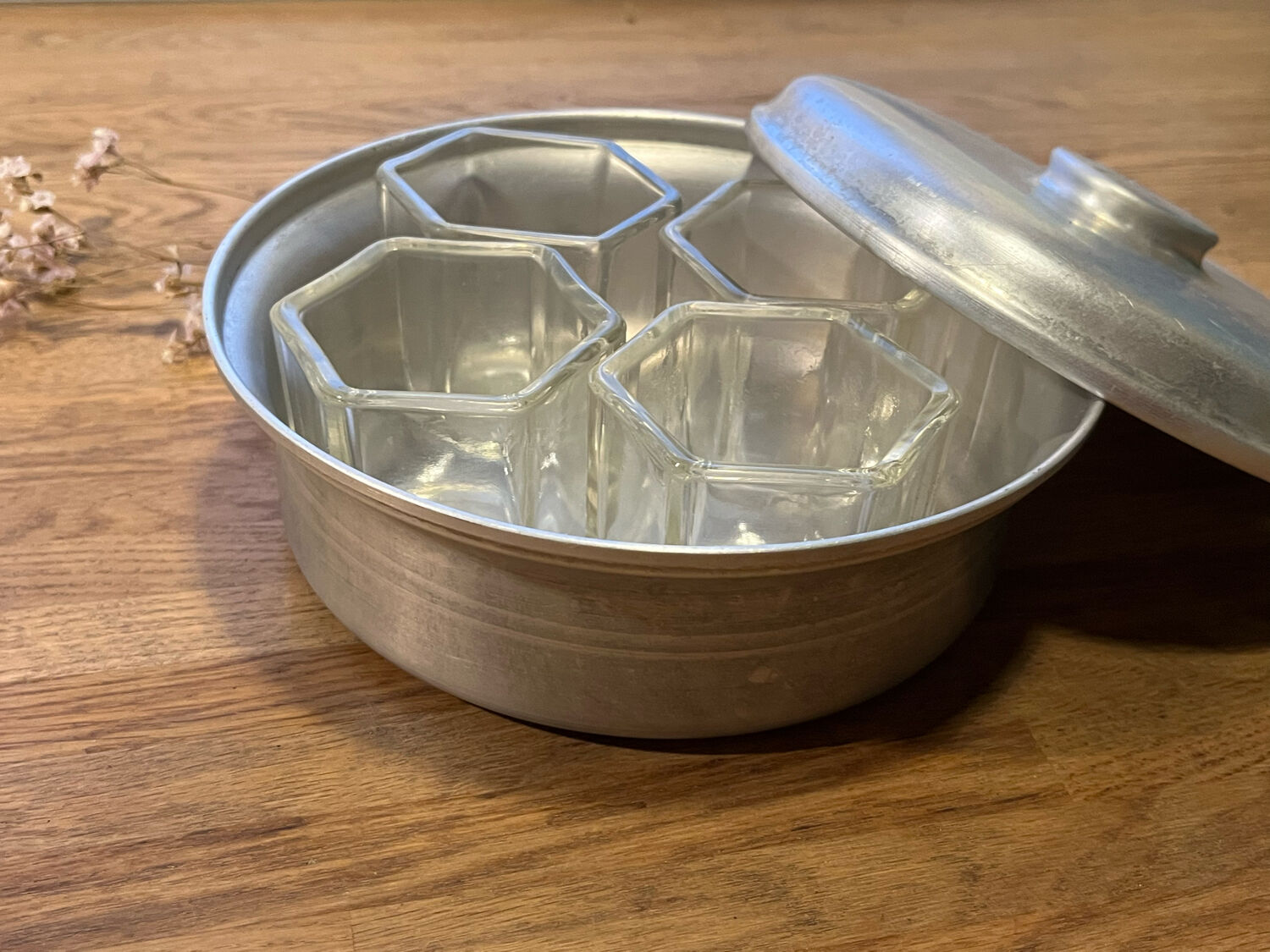 Old yogurt maker Yalacta