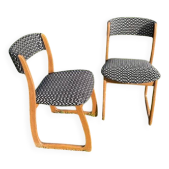 2 self chairs